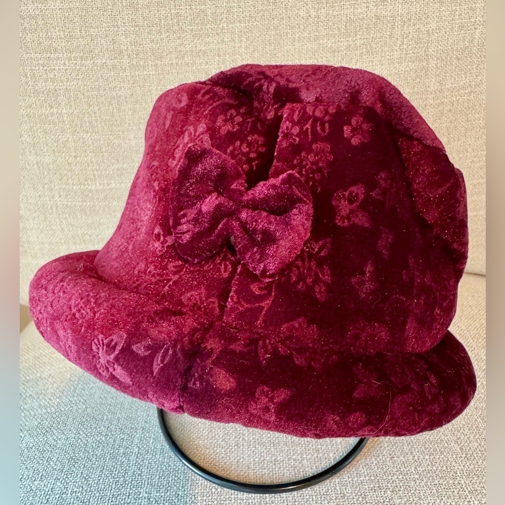New Cozy Winter Cranberry Red Velour Floral Bucket Style Hat w/ Bow - Adult Size